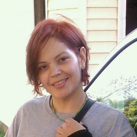 Meet your Posher, Elizabeth - Picture 1 of 1